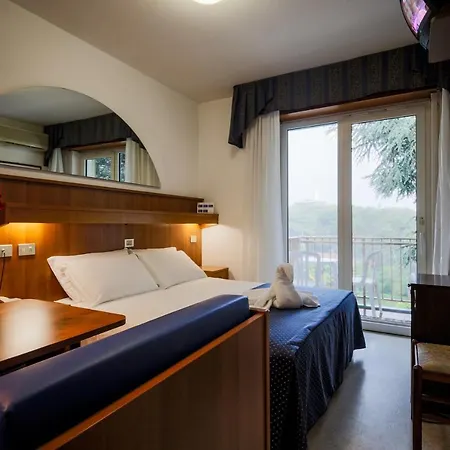 Otel Vina De Mar Lignano Sabbiadoro