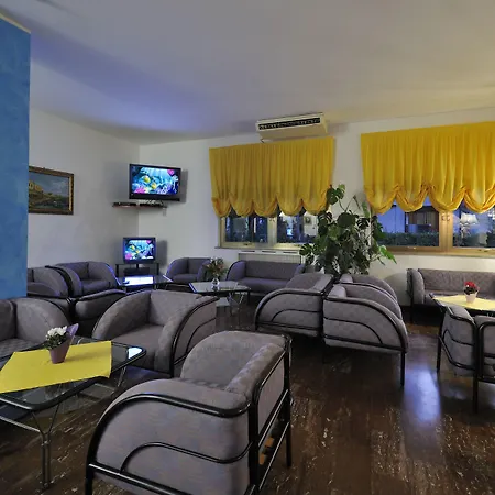 Vina De Mar Hotel 3*
