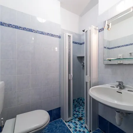 Hotell Vina De Mar 3*